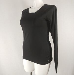 Gap fit Athletic top